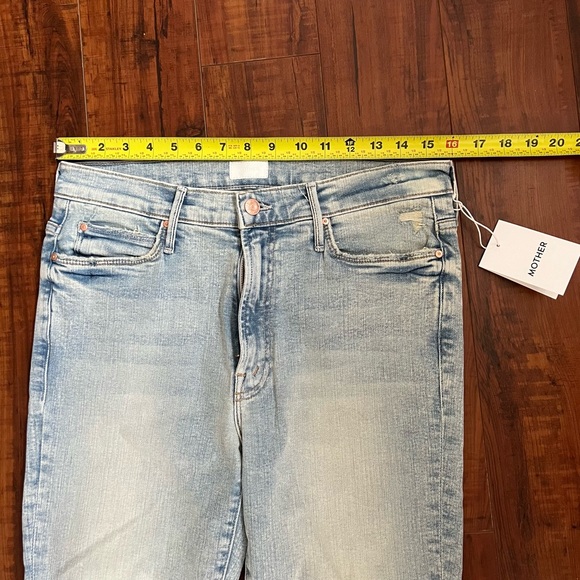 MOTHER THE STUNNER ZIP ANKLE STEP FRAY JEANS - Picture 8 of 12